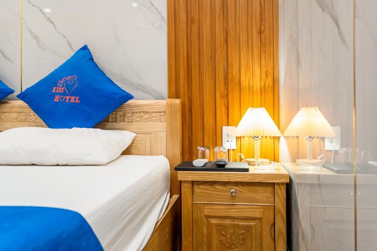 Kiss Hotel Tan Binh ホーチミン市 エクステリア 写真