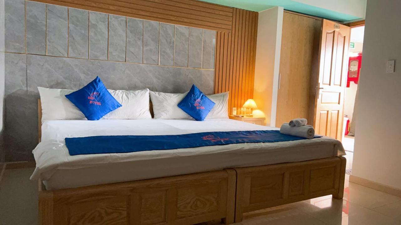 Kiss Hotel Tan Binh ホーチミン市 エクステリア 写真